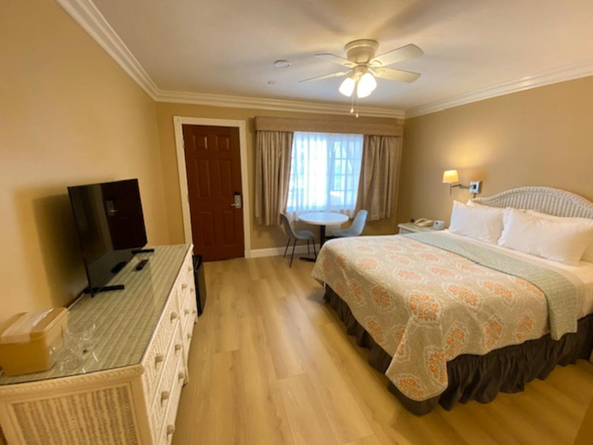Cliff House Inn Muscle Shoals الغرفة الصورة